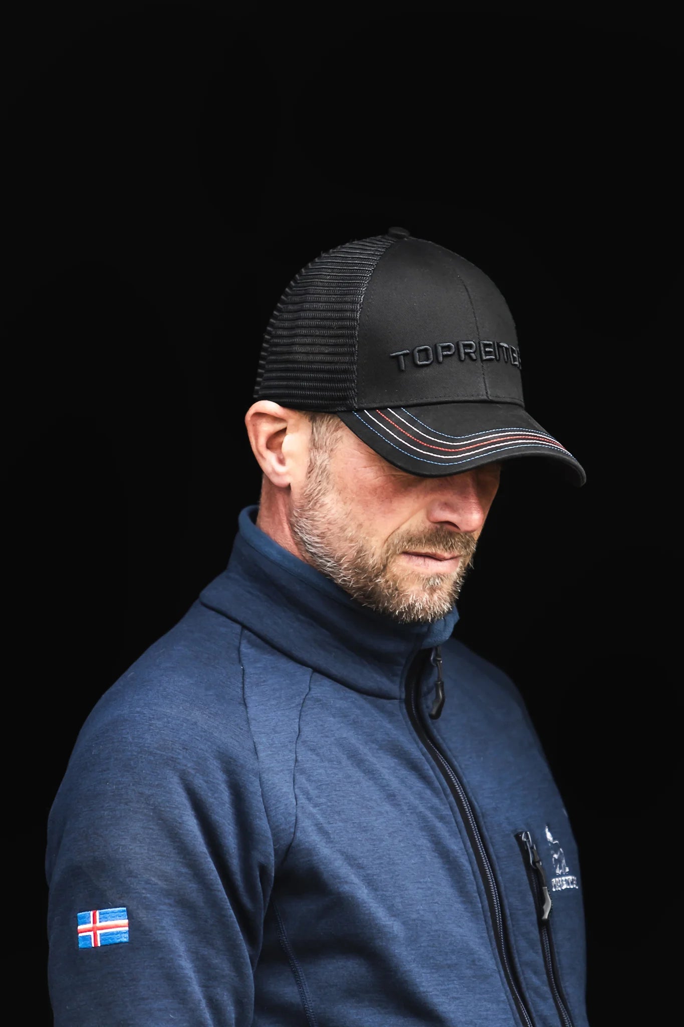 TR truck cap