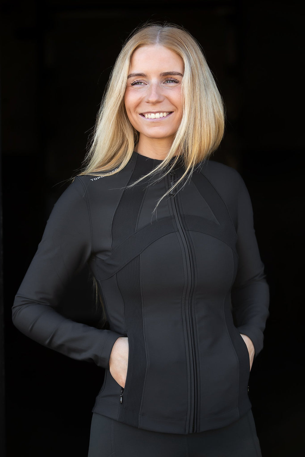 Kráka Sculpt Jacket