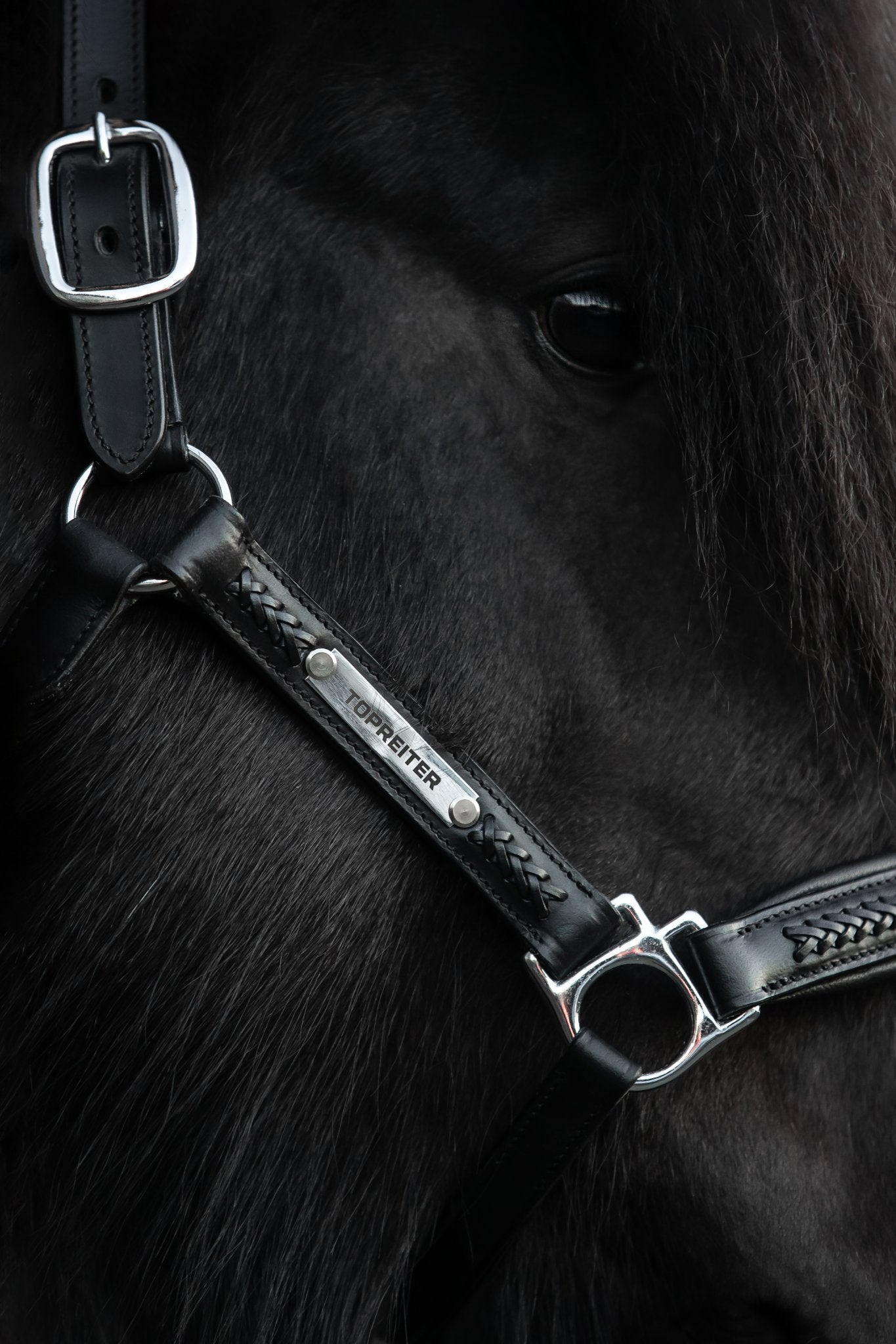 Snillingur Leather Halter