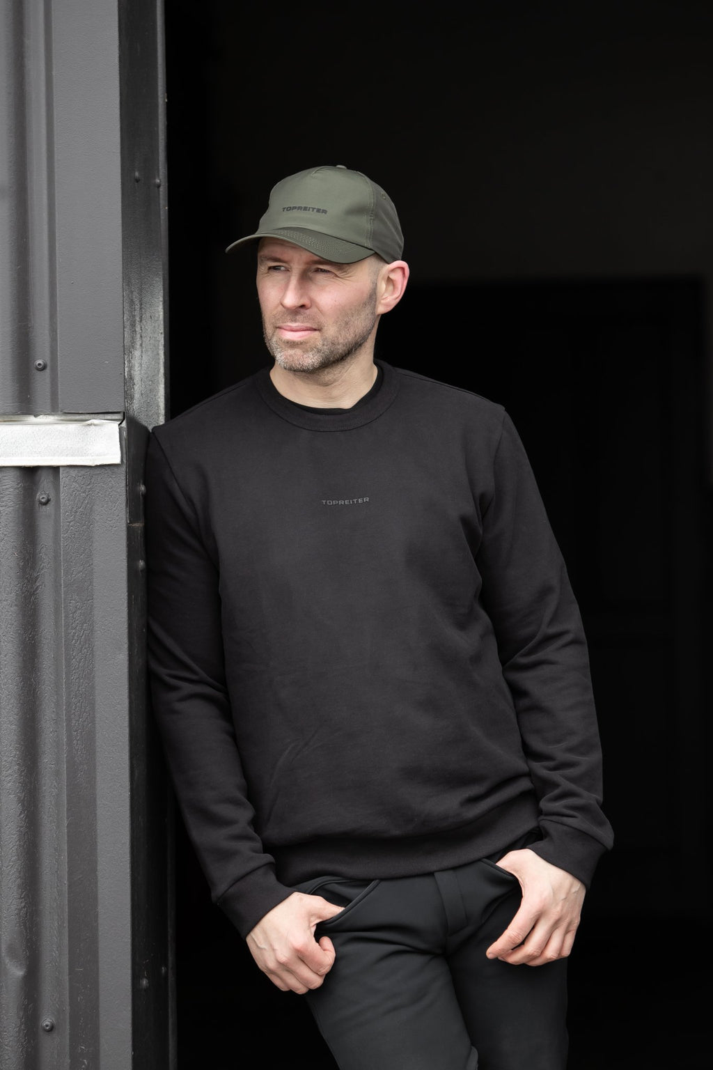 Björt Unisex Sweater