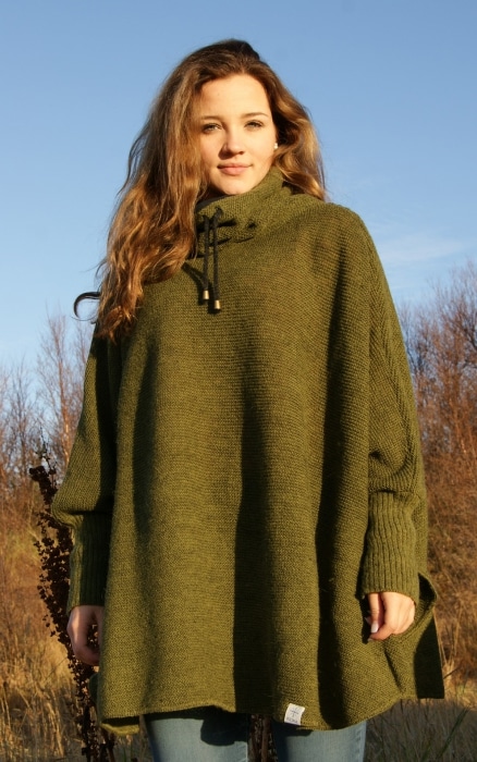 Poncho i islandsk uld – Grøn